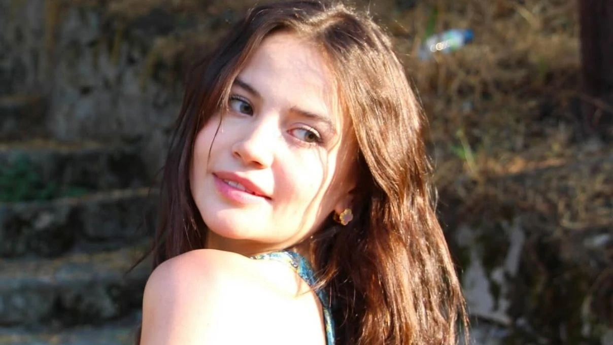 Yağmur Yüksek ve Oktay Ekinci'den şoke eden haber! Hande Erçel bile bunu yapmadı
