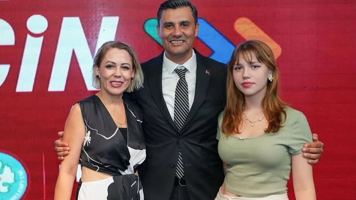 Haldun Dormen’den anlamlı ziyaret! Usta sanatçı Ferdi Zeyrek’in ailesini yalnız bırakmadı