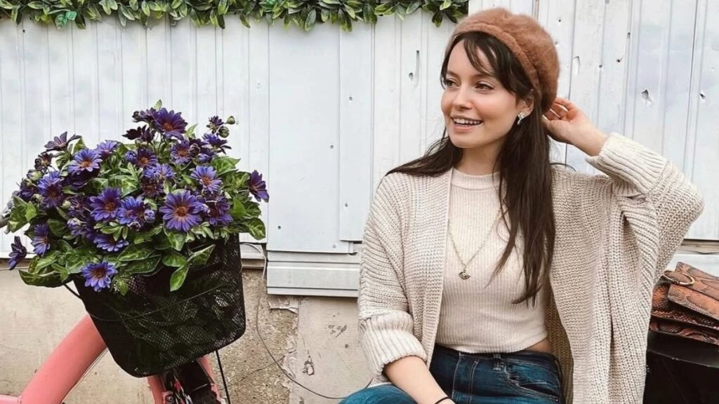 Gözleri Karadeniz dizisinin Ayla’sı Gizem Arıkan kimdir? Gizem Arıkan kaç yaşında nerelerde oynadı?