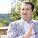 İlhan Bozdağ kimdir kaç yaşında? İlhan Bozdağ kimin babası?
