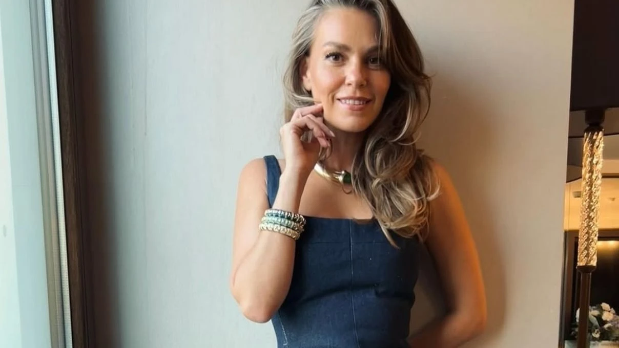 Aslı Enver Ayna dizisinin kadrosuna dahil oldu! Başarılı oyuncu karakteri ile dikkatleri üzerine çekti