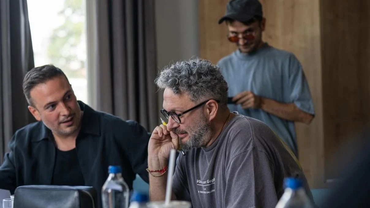Bugün Güzel filminin okuma provası yapıldı! Oyuncuların eğlenceli halleri dikkat çekti 