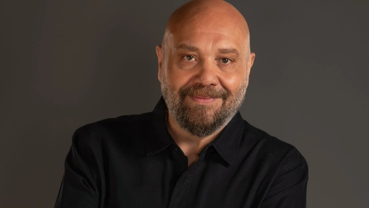 Ahmet Mümtaz Taylan yeni haliyle dikkat çekti! Ünlü oyuncu tam 4 ayda 18 kilo verdi 