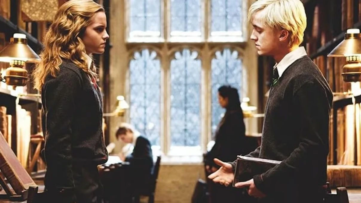 Harry Potter hayranlarını sevindiren haber! Alchemised hayran kurgusu film oluyor