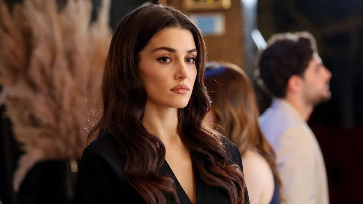 Aşk ve Gözyaşı final yapıyor! Hande Erçel ve Barış Arduç bu sefer beğenilmedi 