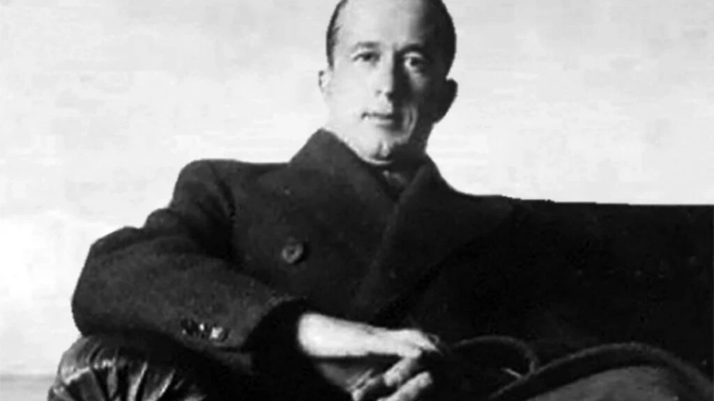 Kıskanmak romanının yazarı Nahid Sırrı Örik kimdir kaç yaşında? Kıskanmak kitabını ne zaman yazdı?