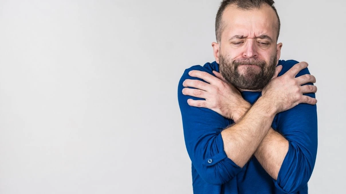 El ayak üşümesi deyip geçmeyin! Hastalık değil kanser habercisi olabilir 