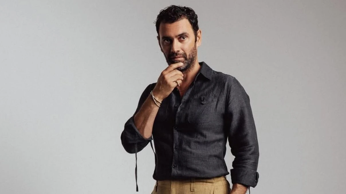 Kıskanmak dizisinin Burak’ı Murat Danacı kimdir? Murat Danacı kaç yaşında hangi projelerde oynadı? 