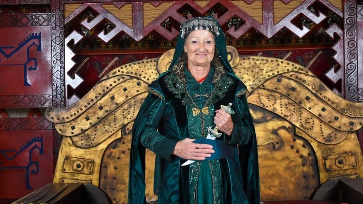 Diriliş Ertuğrul ve Kuruluş Osman’ı izledikten sonra Müslüman oldu! Maneviyatı değişen İskoçyalı Julieta Lorena Martinez