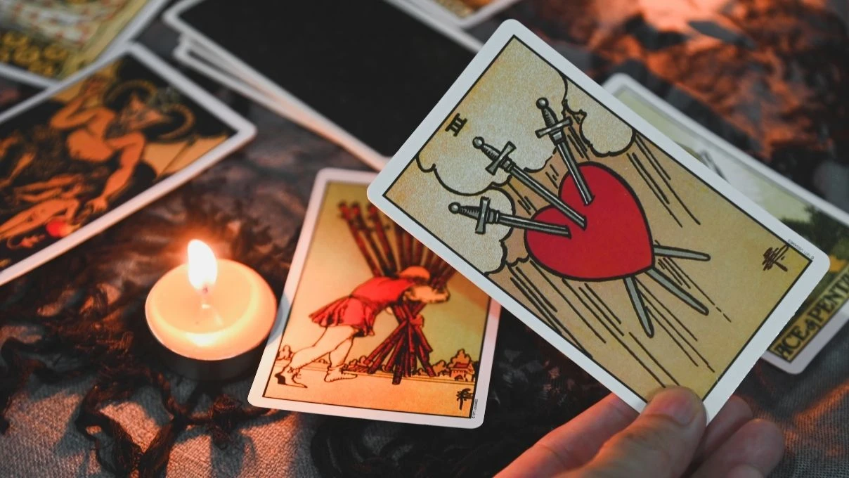 Günlük tarot kart açılımı 9 Ekim 2025! Gerginlikler bitiyor, sakinlikler başlıyor