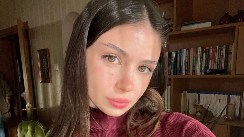 Taşacak Bu Deniz dizisinin Fadime’si Zeynep Atılgan kimdir? Zeynep Atılgan kaç yaşında hangi projelerde yer aldı?
