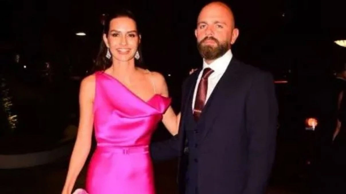 Yasemin Ergene ve eski eşi İzzet Özilhan boşanmayı çabuk unuttu! Geceler hızlı başladı 