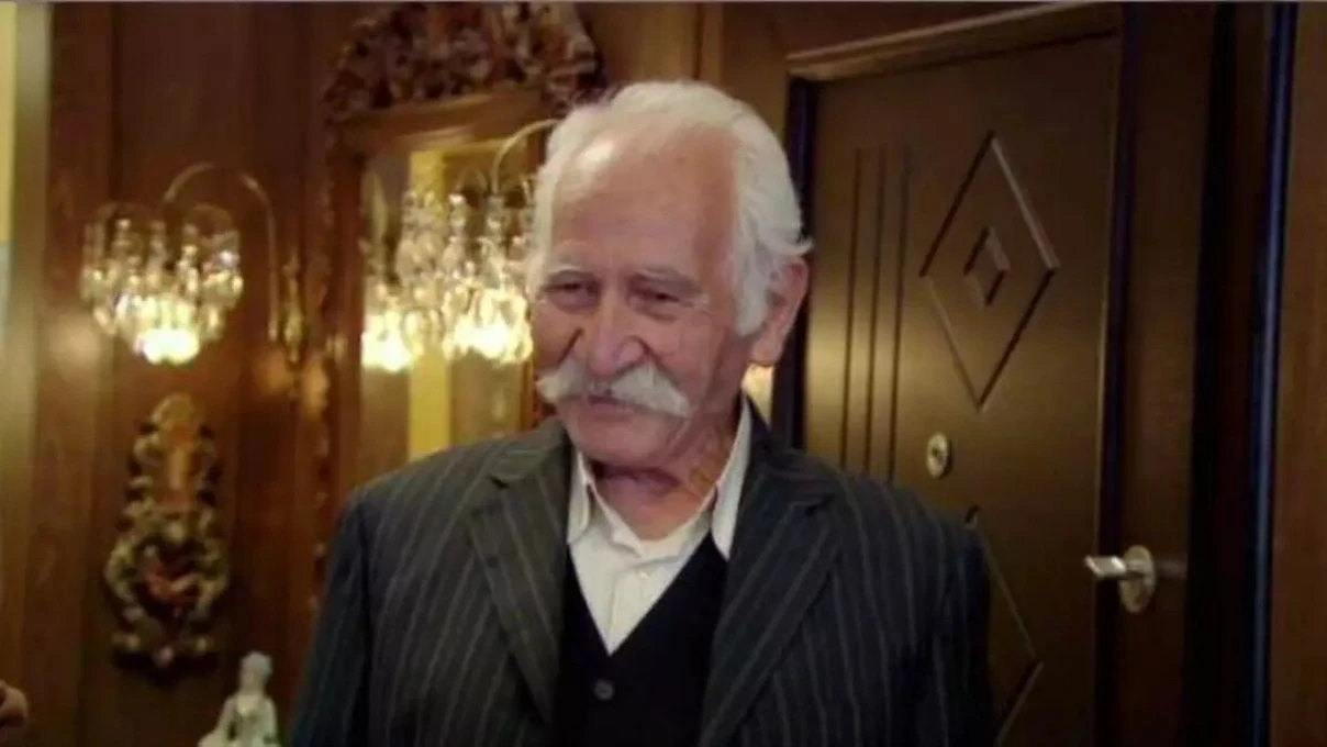 Arif Erkin Güzelbeyoğlu kimdir? Arif Erkin Güzelbeyoğlu kaç yaşında hangi projelerde rol aldı? 