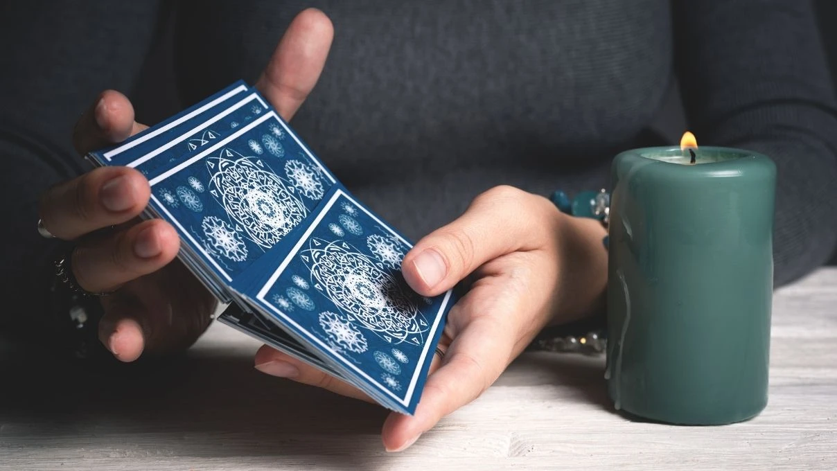 Günlük tarot kart açılımı 23 Ekim 2025! Hayalleriniz ve iç sesiniz gerçeği barındırıyor