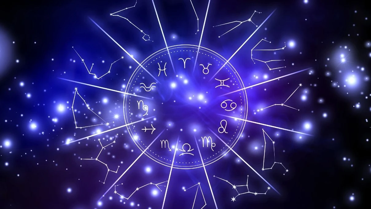 Astrolojiye meraklı kadınlar için: Bu yıl hangi burçlara dikkat?