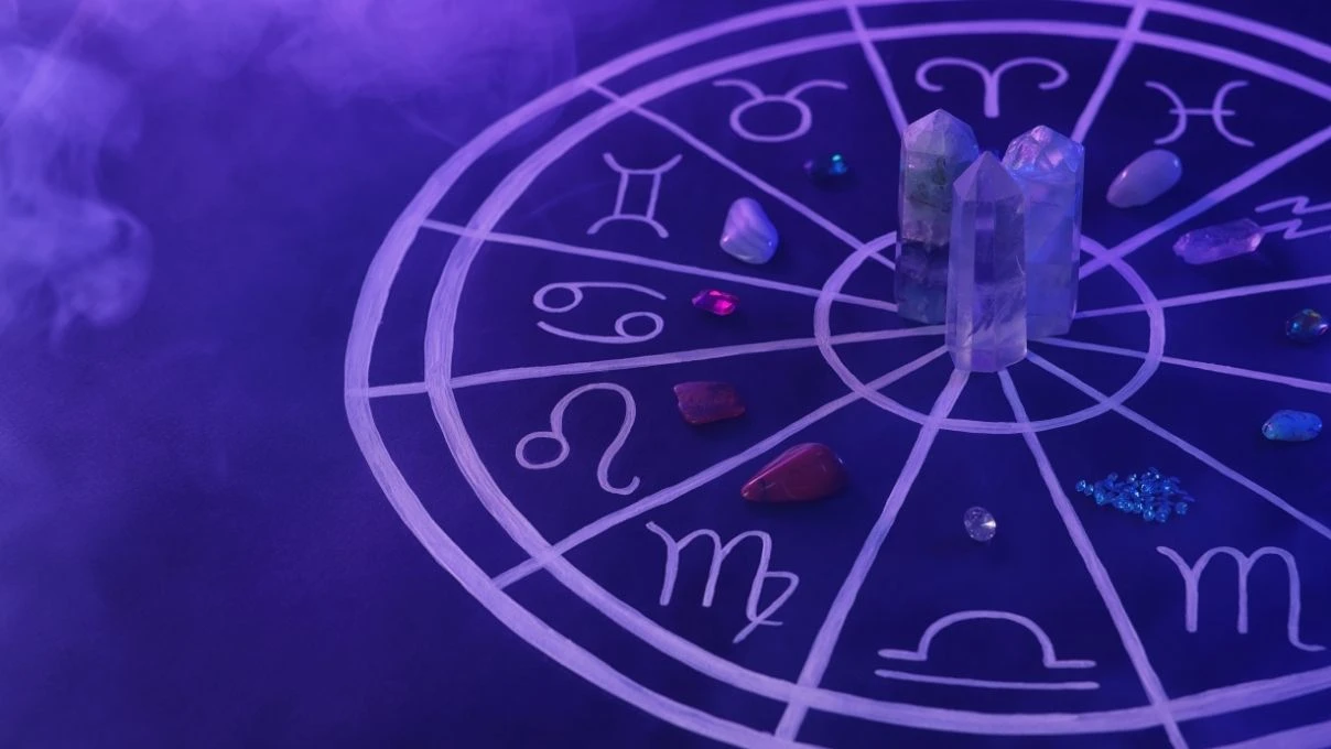 Astrolojiye meraklı kadınlar için: Bu yıl hangi burçlara dikkat?