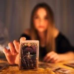 Günlük tarot kart açılımı 24 Ekim 2025! Vizyonunuzun sizi yönlendirme gücü var