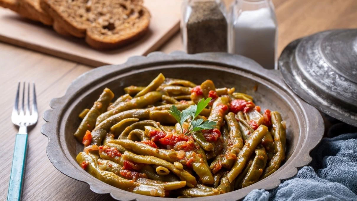 Çalışan kadınlara zaman kazandıran tarifler! Düdüklü tencereleri çıkartın 7 Çalışan kadınlara zaman kazandıran tarifler! Düdüklü tencereleri çıkartın