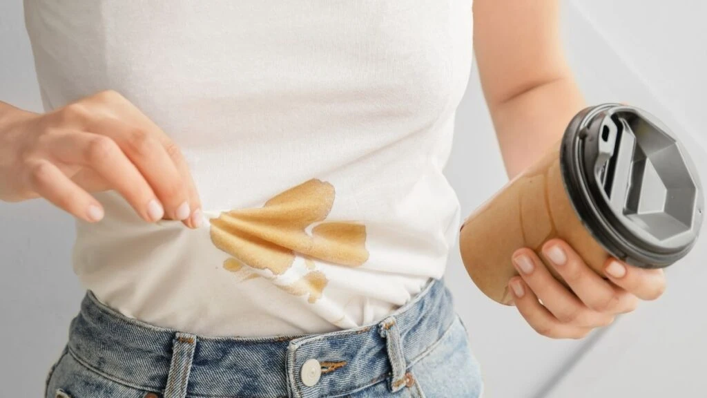 Kadınların en çok aradığı konu: Kahve lekesi en kolay nasıl çıkar?