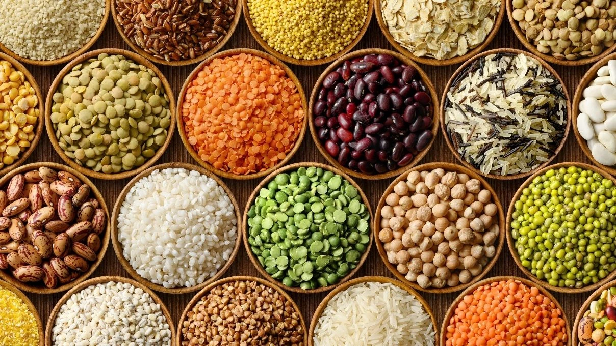 Kuru bakliyatları sakın böyle saklamayın! Böceklenmeye neden olan hata