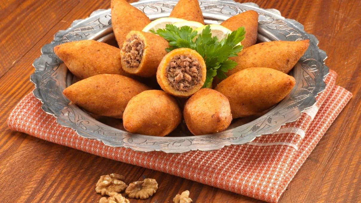 Bu kadar kolay olduğunu kimse bilmiyordu! İçli köfte hamurunun sırrı 12 Bu kadar kolay olduğunu kimse bilmiyordu! İçli köfte hamurunun sırrı