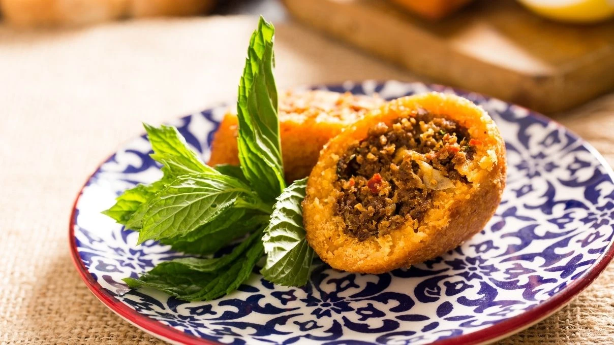 Bu kadar kolay olduğunu kimse bilmiyordu! İçli köfte hamurunun sırrı 10 Bu kadar kolay olduğunu kimse bilmiyordu! İçli köfte hamurunun sırrı