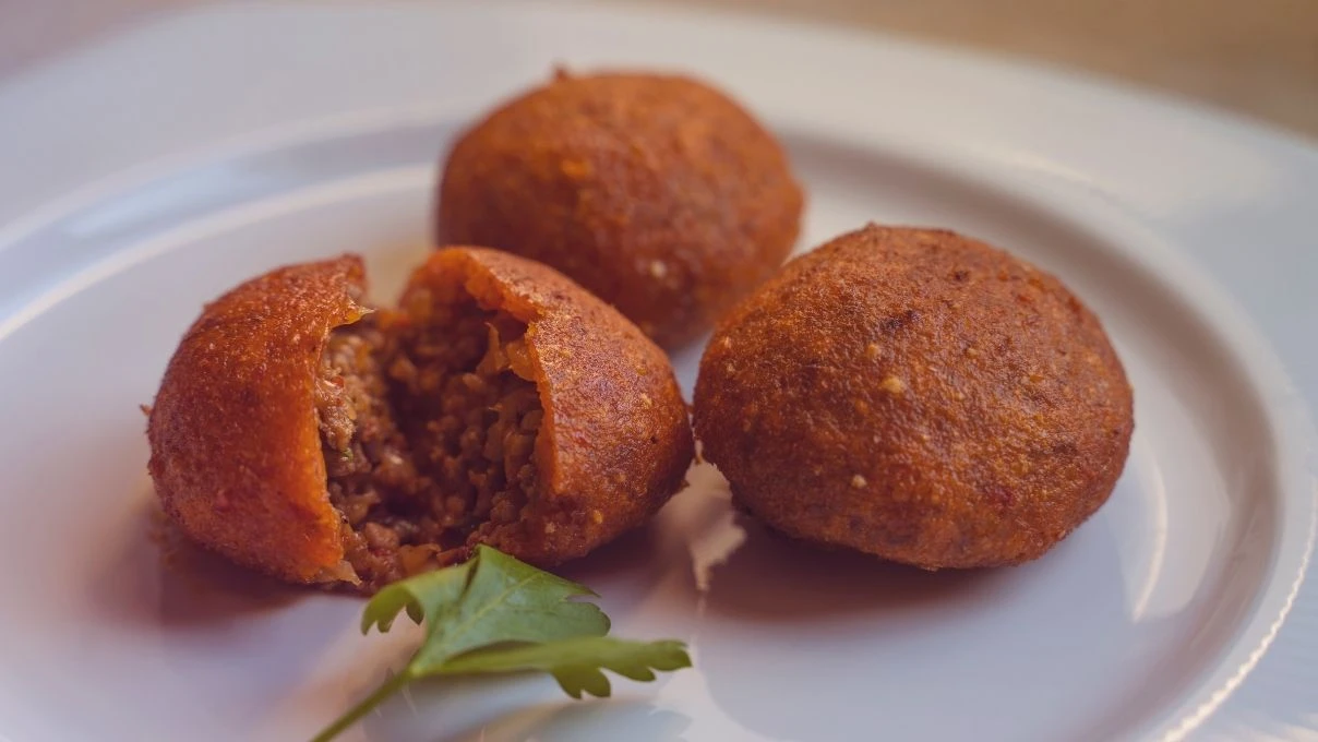 Bu kadar kolay olduğunu kimse bilmiyordu! İçli köfte hamurunun sırrı 6 Bu kadar kolay olduğunu kimse bilmiyordu! İçli köfte hamurunun sırrı