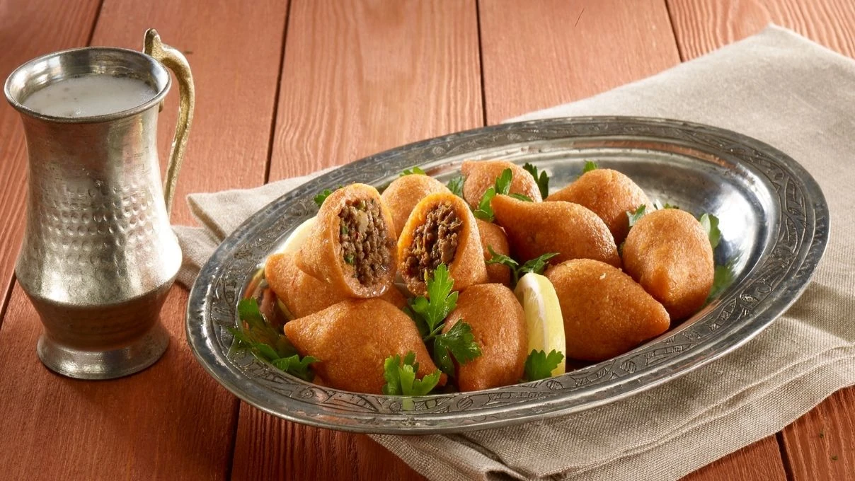 Bu kadar kolay olduğunu kimse bilmiyordu! İçli köfte hamurunun sırrı 3 Bu kadar kolay olduğunu kimse bilmiyordu! İçli köfte hamurunun sırrı