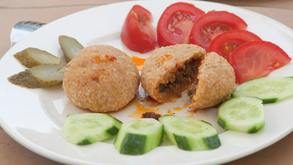 Bu kadar kolay olduğunu kimse bilmiyordu! İçli köfte hamurunun sırrı 8 Bu kadar kolay olduğunu kimse bilmiyordu! İçli köfte hamurunun sırrı