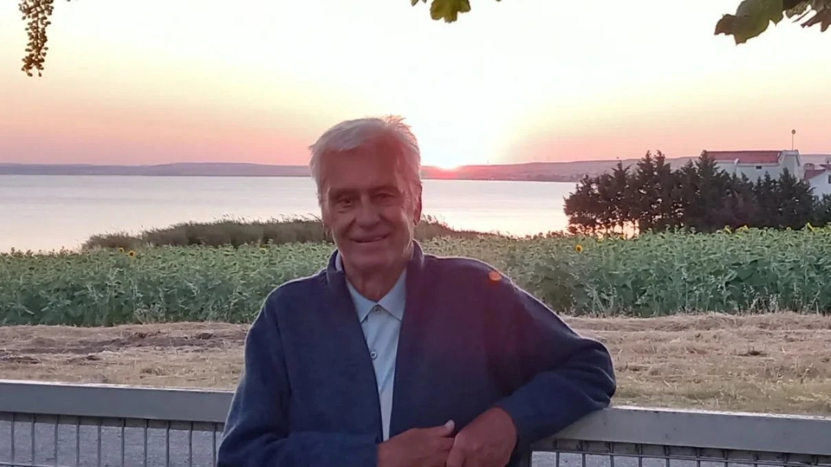 Çağlan Övet kimdir? Engin Çağlar’ın gerçek adı nedir? 8 Çağlan Övet kimdir? Engin Çağlar’ın gerçek adı nedir?