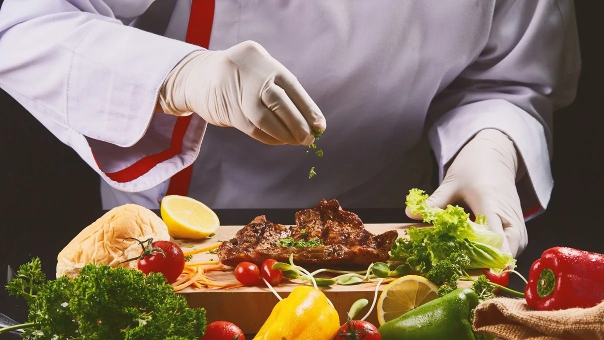 Usta şeflerden tavsiye! Yemek yaparken en çok yapılan hatalar 12 Usta şeflerden tavsiye! Yemek yaparken en çok yapılan hatalar