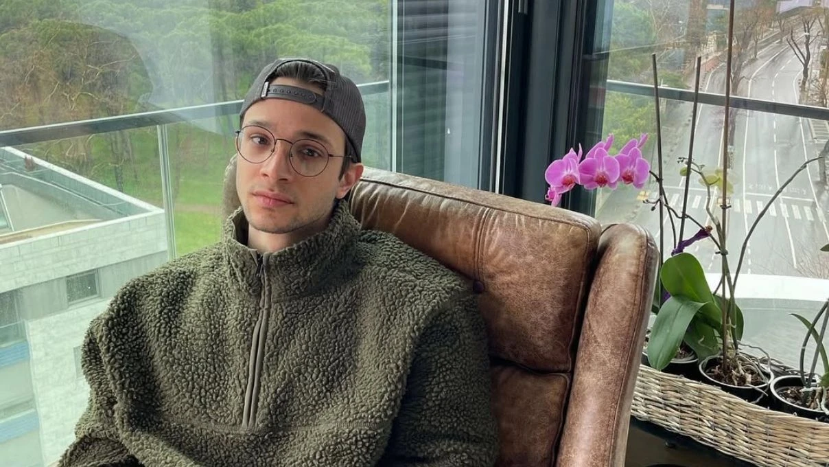 Taşacak Bu Deniz genç Adil’i Arda Anarat kimdir? Arda Anarat kaç yaşında hangi projelerde rol aldı? 4 Taşacak Bu Deniz genç Adil’i Arda Anarat kimdir? Arda Anarat kaç yaşında hangi projelerde rol aldı?