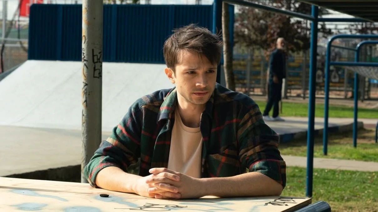 Taşacak Bu Deniz genç Adil’i Arda Anarat kimdir? Arda Anarat kaç yaşında hangi projelerde rol aldı? 8 Taşacak Bu Deniz genç Adil’i Arda Anarat kimdir? Arda Anarat kaç yaşında hangi projelerde rol aldı?