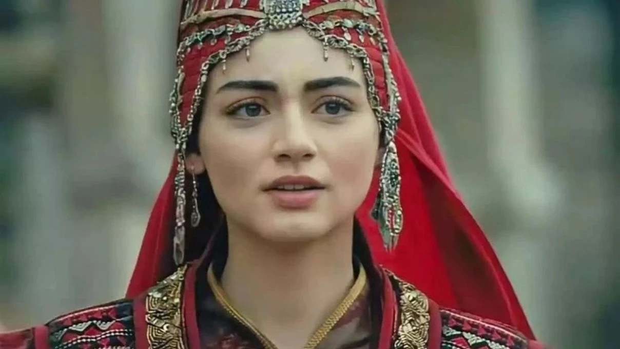 Bala Hatun Kuruluş Orhan dizisine geri mi geliyor? Özge Törer Kuruluş Orhan dizisinde yer alacak mı? 11 Bala Hatun Kuruluş Orhan dizisine geri mi geliyor? Özge Törer Kuruluş Orhan dizisinde yer alacak mı?