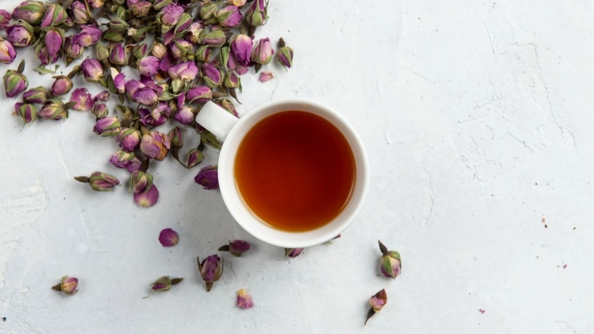 Nar, kuru gül ve siyah çay! Bağışıklıktan sindirime süper doğal ilaç 