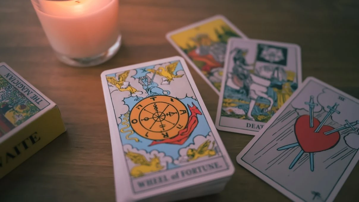 Günlük tarot kart açılımı 16 Kasım 2025! Sabır ve güven sayesinde zorluklar kolaylıkla çözülüyor 4 Günlük tarot kart açılımı 16 Kasım 2025! Sabır ve güven sayesinde zorluklar kolaylıkla çözülüyor