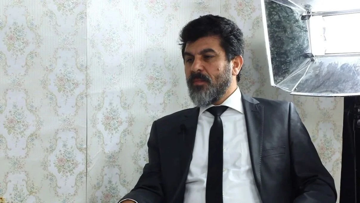 Muhammed Cangören ve Sefa Zengin akraba mı? Muhammed Cangören ve Sefa Zengin nerelerde oynadı? 8 Muhammed Cangören ve Sefa Zengin akraba mı? Muhammed Cangören ve Sefa Zengin nerelerde oynadı?