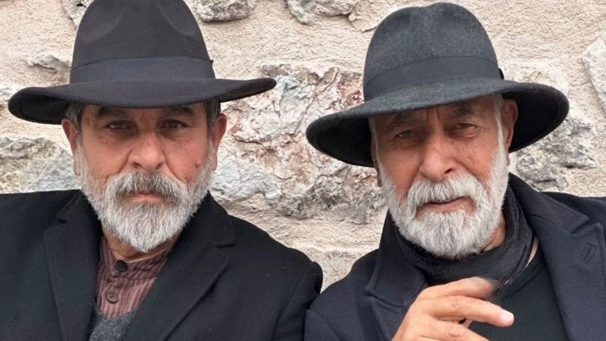 Muhammed Cangören ve Sefa Zengin akraba mı? Muhammed Cangören ve Sefa Zengin nerelerde oynadı? 4 Muhammed Cangören ve Sefa Zengin akraba mı? Muhammed Cangören ve Sefa Zengin nerelerde oynadı?