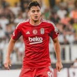 Beşiktaş’ın genç futbolcusu Mustafa Erhan Hekimoğlu ile takım arkadaşı YKS sınavına girdi!