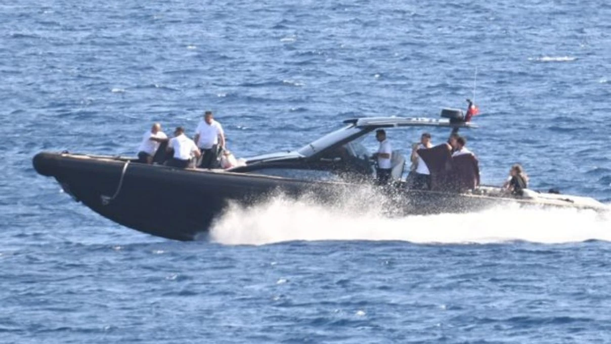 Ömer Koç yaz sezonunu Bodrum’da açtı! Lüks yatıyla mavi tura çıktı