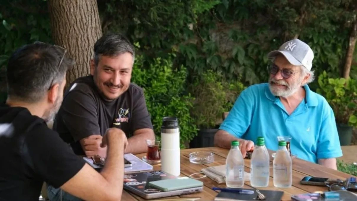 Haluk Bilginer ile Feyyaz Yiğit’in başrollerini paylaştığı filmin okuma provası yapıldı!