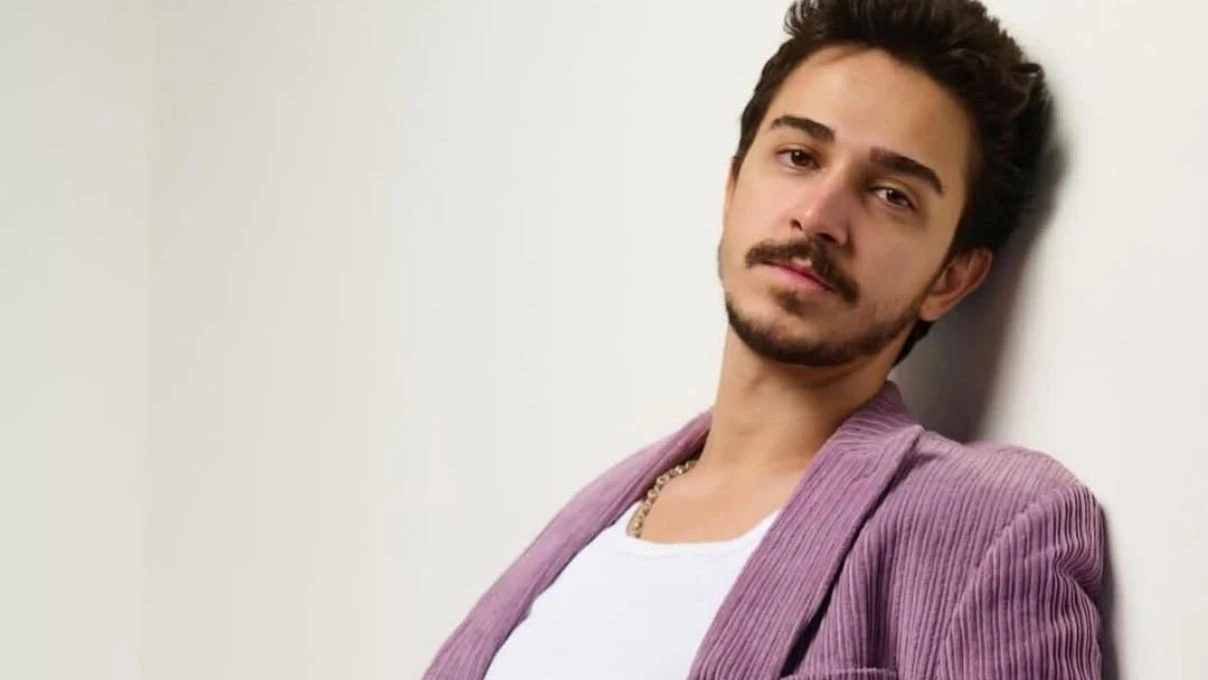 Çarpıntı dizisinin Emre’si Gürberk Polat kimdir? Gürberk Polat kaç yaşında hangi dizilerde rol aldı?