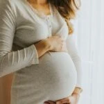 Bebeğin anne karnındaki ilk hareketi ne anlama gelir? Bebekler annelere mesaj verir mi?