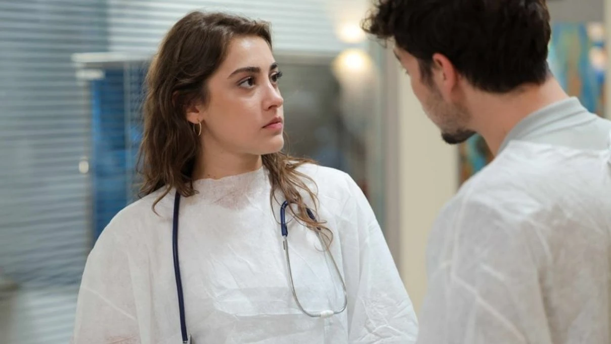 Bahar dizisi 52. bölümde skandal sahne! Maral, Seren ile Aziz Uras’ı ayırmak için kiminle anlaşma yapacak?