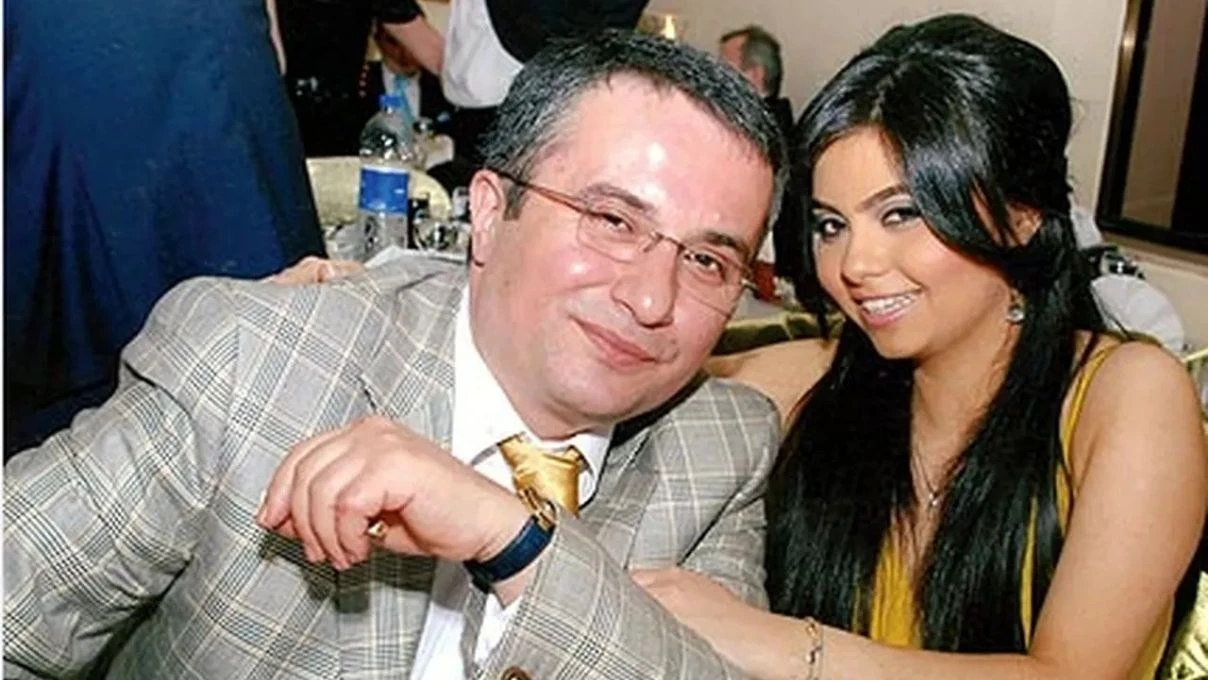 Münevver Karabulut cinayeti belgeseli oyuncuları kim olacak? Münevver Karabulut belgeseli ne zaman yayınlanacak? 8 Münevver Karabulut cinayeti belgeseli oyuncuları kim olacak? Münevver Karabulut belgeseli ne zaman yayınlanacak?