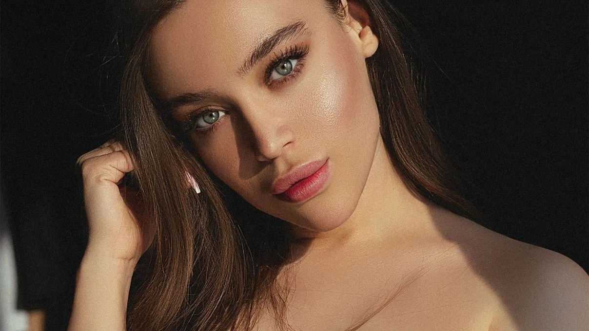 2025 yılında AI en çok sorulan güzellik sırları! Kadınların yeni trendi