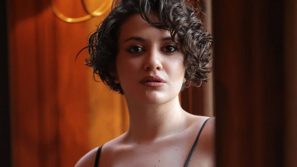 Aycan Koptur Gönül Dağı dizine dahil oldu! Başarılı oyuncu Nazlı karakteri ile izleyici karşısına çıkacak