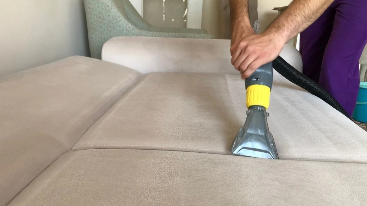Koltukları kışa girmeden mutlaka sirke ile silin! Nedenini duyunca çok şaşıracaksınız