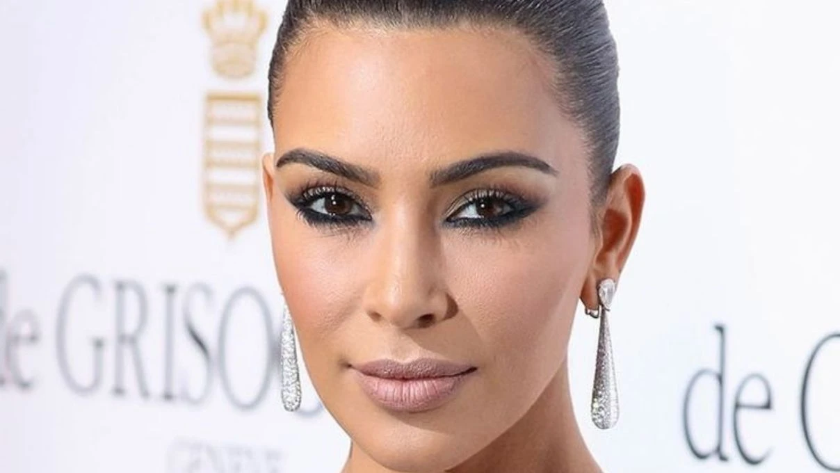 Academy Museum Gala’da Kim Kardashian’ın tarzı dikkat çekti! Ünlü isimden şaşkına çeviren seçimler