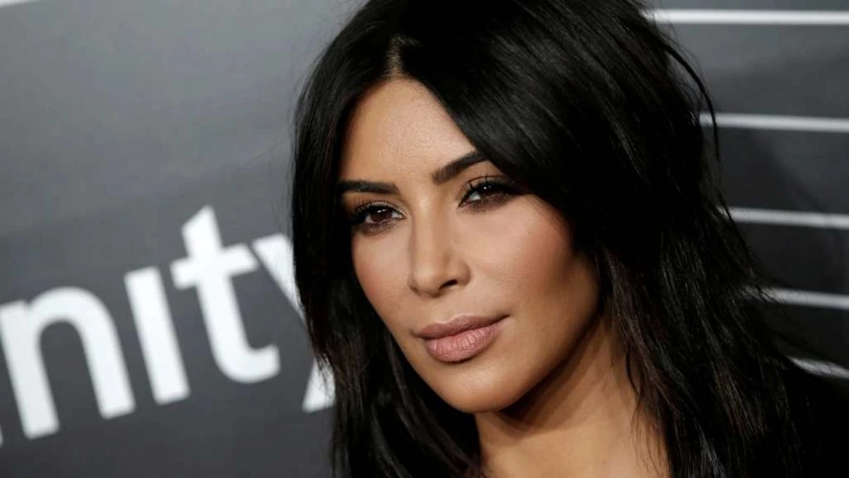 Academy Museum Gala’da Kim Kardashian’ın tarzı dikkat çekti! Ünlü isimden şaşkına çeviren seçimler